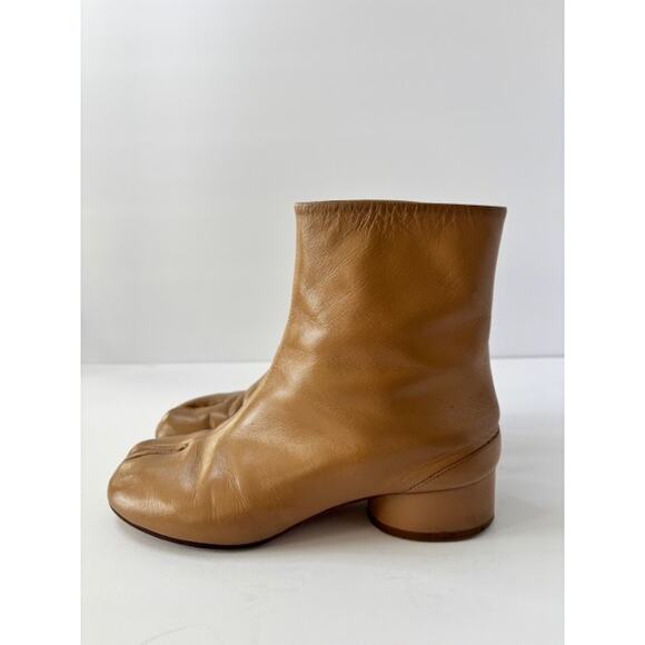 Maison Margiela Tabi Tan Leather Ankle Boots 35.5 Round Heel Designer Italy - Picture 5 of 9
